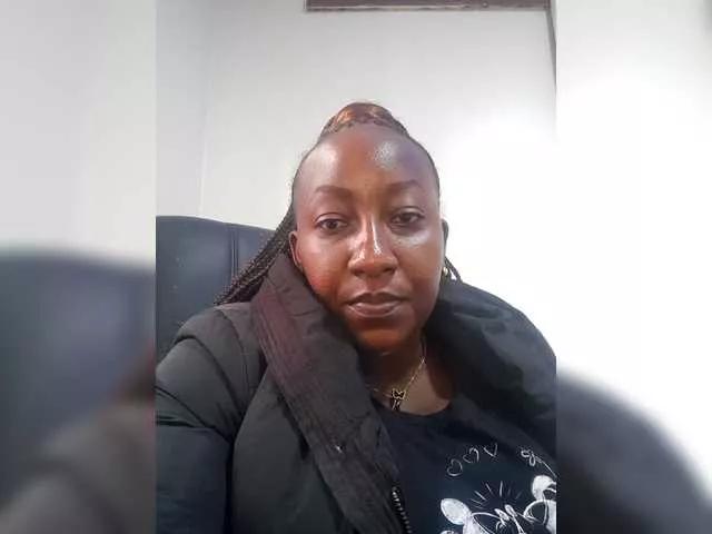 Queenbigboobs from BongaCams is Freechat