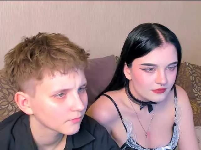 Girls free live sex cams: Check out the satisfaction of typing and cam2cam with our sensual livestreamers, who will teach you all about temptation and desires with their smoking hot physiques.