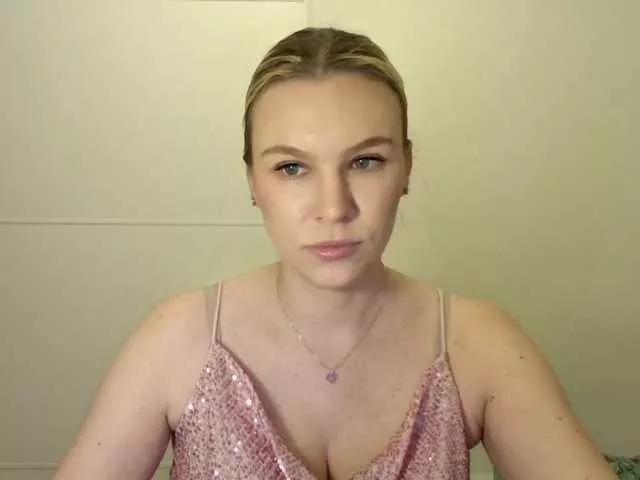 SadieCute from BongaCams is Freechat