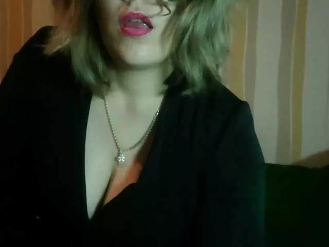 Sarah-Jane from BongaCams is Freechat