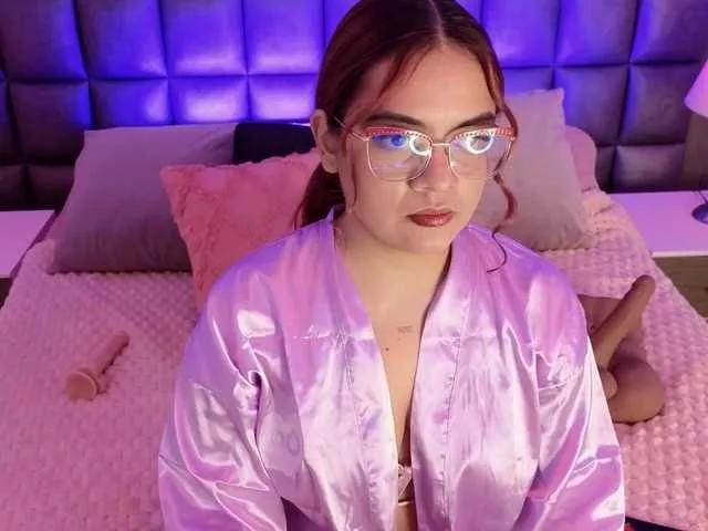 SarahBell from BongaCams is Freechat