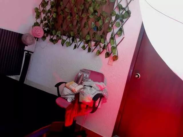 SarahDark from BongaCams is Freechat