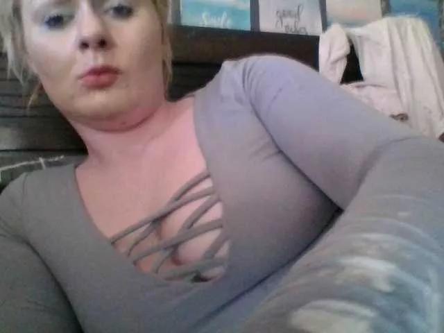 sexysapphirexo from BongaCams is Freechat