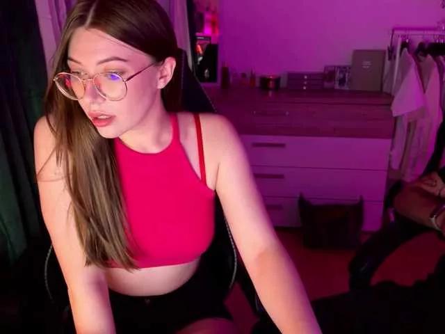 Girls free live sex cams: Check out the satisfaction of typing and cam2cam with our sensual livestreamers, who will teach you all about temptation and desires with their smoking hot physiques.