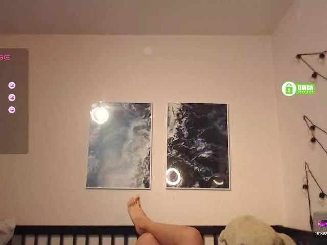 Girls free live sex cams: Check out the satisfaction of typing and cam2cam with our sensual livestreamers, who will teach you all about temptation and desires with their smoking hot physiques.