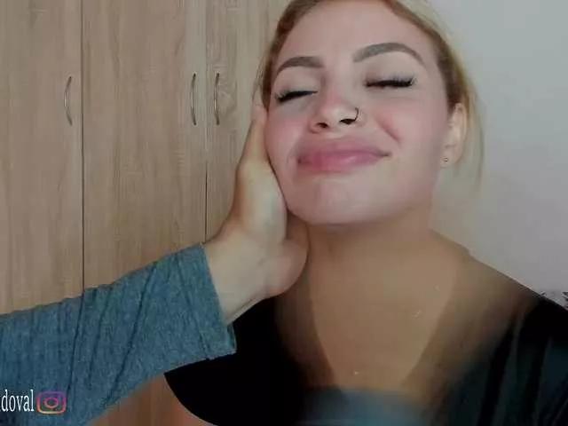 Girls free live sex cams: Check out the satisfaction of typing and cam2cam with our sensual livestreamers, who will teach you all about temptation and desires with their smoking hot physiques.