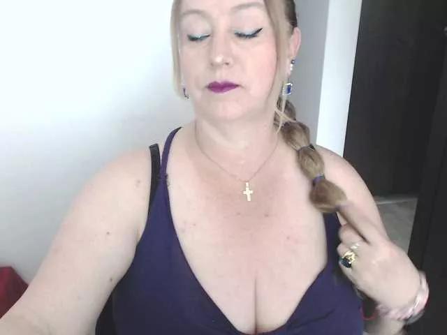 sweetsalo from BongaCams is Freechat