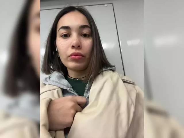Girls free live sex cams: Check out the satisfaction of typing and cam2cam with our sensual livestreamers, who will teach you all about temptation and desires with their smoking hot physiques.