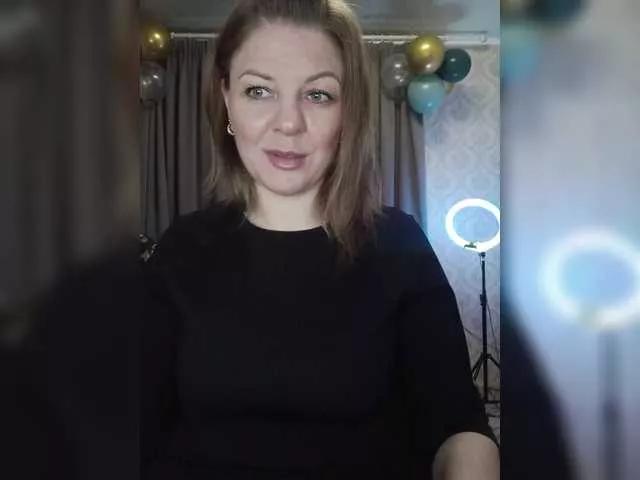 Girls free live sex cams: Check out the satisfaction of typing and cam2cam with our sensual livestreamers, who will teach you all about temptation and desires with their smoking hot physiques.