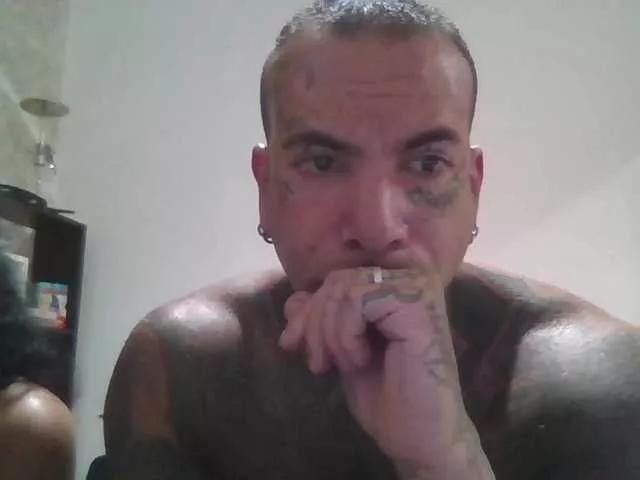 TattooedCouple from BongaCams is Freechat