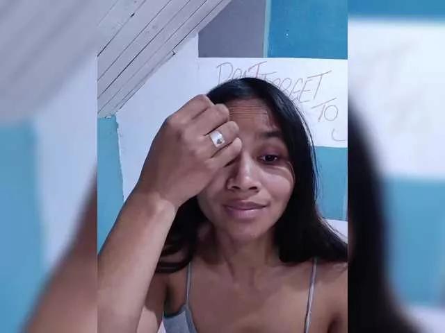 TitiAnnah from BongaCams is Freechat