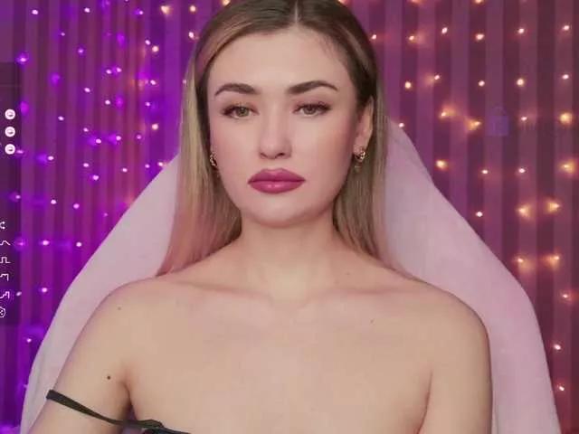 Girls free live sex cams: Check out the satisfaction of typing and cam2cam with our sensual livestreamers, who will teach you all about temptation and desires with their smoking hot physiques.