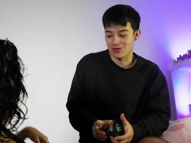 Girls free live sex cams: Check out the satisfaction of typing and cam2cam with our sensual livestreamers, who will teach you all about temptation and desires with their smoking hot physiques.
