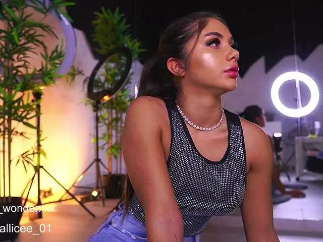 Girls free live sex cams: Check out the satisfaction of typing and cam2cam with our sensual livestreamers, who will teach you all about temptation and desires with their smoking hot physiques.