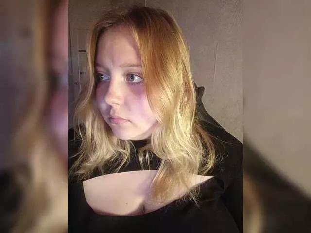 vaverika from BongaCams is Freechat