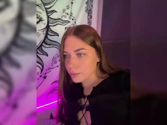 Girls free live sex cams: Check out the satisfaction of typing and cam2cam with our sensual livestreamers, who will teach you all about temptation and desires with their smoking hot physiques.