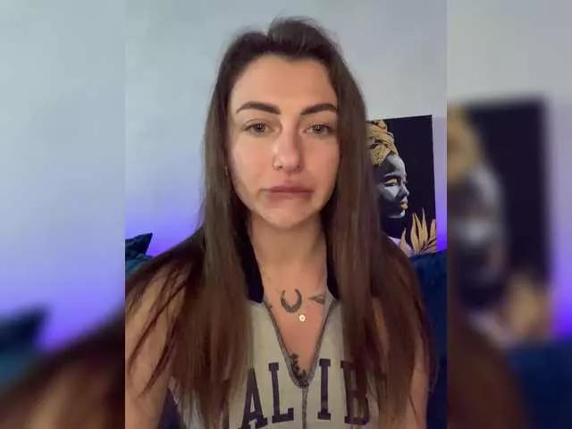 Girls free live sex cams: Check out the satisfaction of typing and cam2cam with our sensual livestreamers, who will teach you all about temptation and desires with their smoking hot physiques.