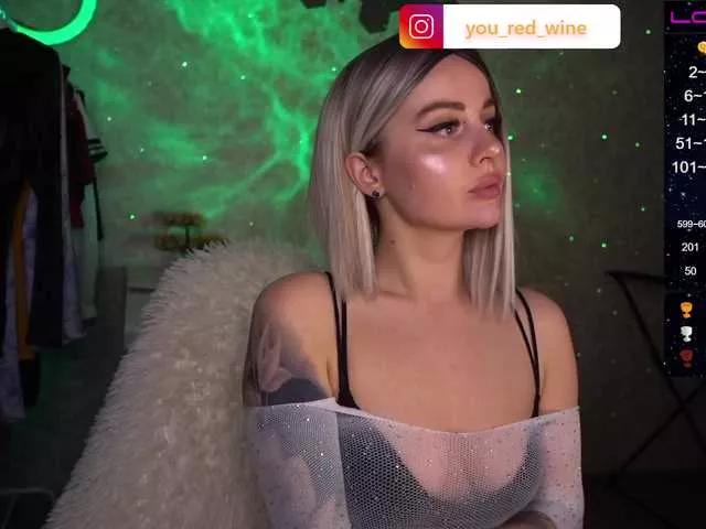 Girls free live sex cams: Check out the satisfaction of typing and cam2cam with our sensual livestreamers, who will teach you all about temptation and desires with their smoking hot physiques.