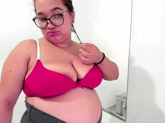 yourlittlewife from BongaCams is Freechat