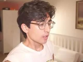 alandenavarre from CamSoda is Freechat