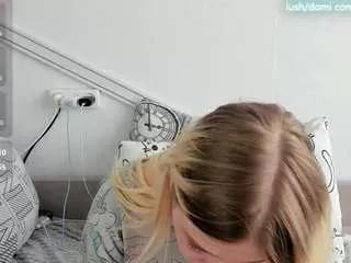 Girls free live sex cams: Check out the satisfaction of typing and cam2cam with our sensual livestreamers, who will teach you all about temptation and desires with their smoking hot physiques.