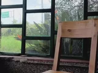 alicemrtnz from CamSoda is Freechat