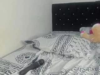 alishaqueen1 from CamSoda is Freechat