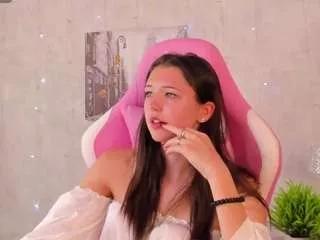 amanda-reedd from CamSoda is Freechat