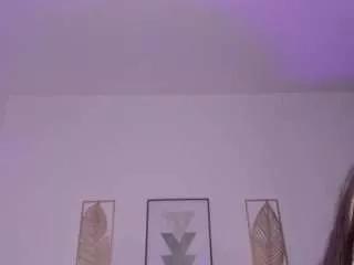 amelie-jhons from CamSoda is Freechat