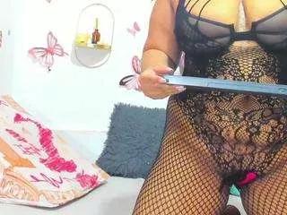 anahiroberts from CamSoda is Freechat