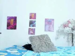 Photos of angela-11 from CamSoda is Freechat
