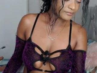 angelaaxx from CamSoda is Freechat