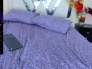 Photos of angelic-allen from CamSoda is Freechat