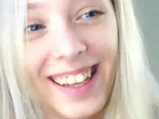 antoniahey from CamSoda is Freechat