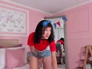ariel-smith from CamSoda is Freechat