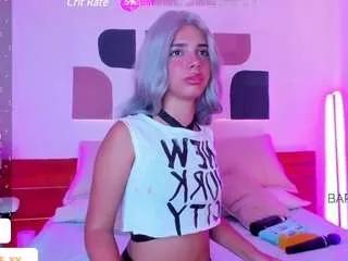 barbiegirl-xx from CamSoda is Freechat