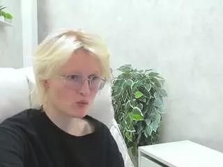 Girls free live sex cams: Check out the satisfaction of typing and cam2cam with our sensual livestreamers, who will teach you all about temptation and desires with their smoking hot physiques.