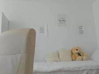 bubble-doll7 from CamSoda is Freechat