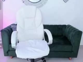 camilaa-dior from CamSoda is Freechat