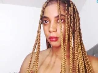 cata-santanaa from CamSoda is Freechat
