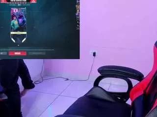 charlie-taylor from CamSoda is Freechat