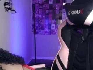 Girls free live sex cams: Check out the satisfaction of typing and cam2cam with our sensual livestreamers, who will teach you all about temptation and desires with their smoking hot physiques.