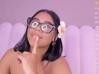 Photos of christine-owens from CamSoda is Freechat
