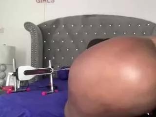 Photos of coco-dethick from CamSoda is Freechat