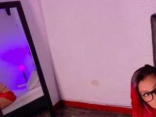 cumeater-cougar69 from CamSoda is Freechat