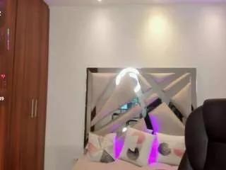 dafne-hills from CamSoda is Freechat