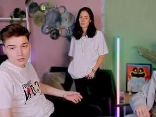 daisy-baby12 from CamSoda is Freechat
