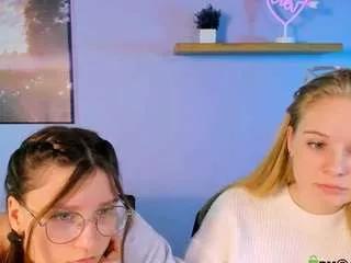 dakota-night from CamSoda is Freechat