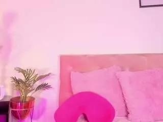 Girls free live sex cams: Check out the satisfaction of typing and cam2cam with our sensual livestreamers, who will teach you all about temptation and desires with their smoking hot physiques.