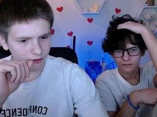 den-rich from CamSoda is Freechat